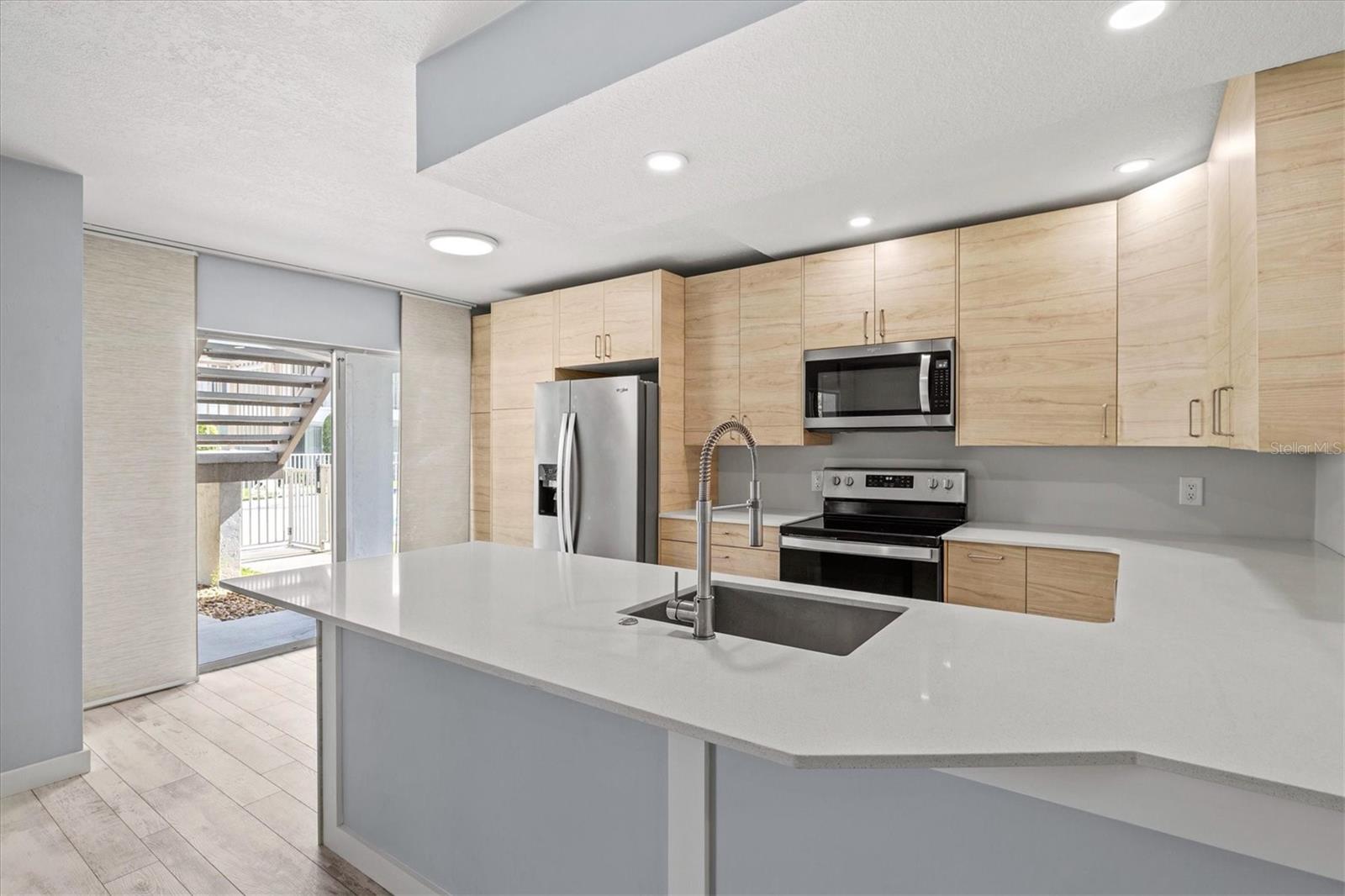 4035 S SCHOOL AVE #C5 — photo 4
