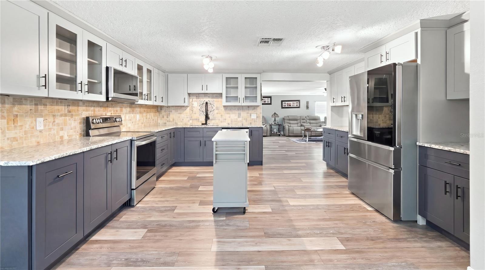 14125 PLUM LN — photo 5