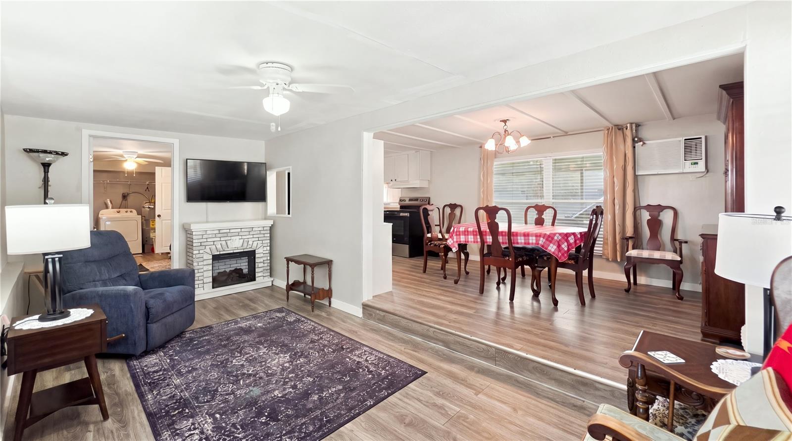 14125 PLUM LN — photo 34