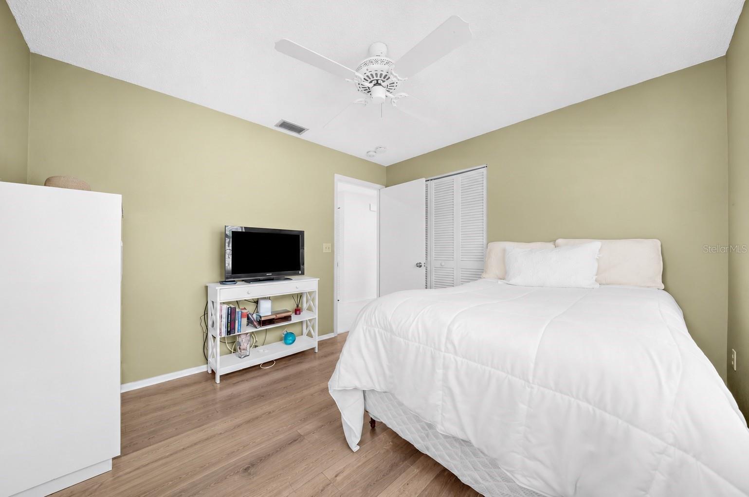 7306 GOLF POINTE CIR — photo 11