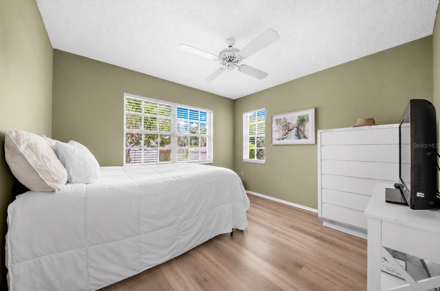 7306 GOLF POINTE CIR — photo 10