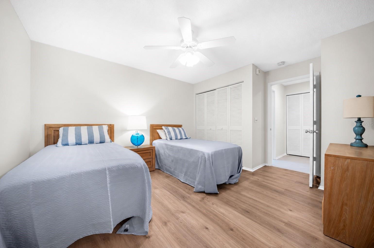 7306 GOLF POINTE CIR — photo 13