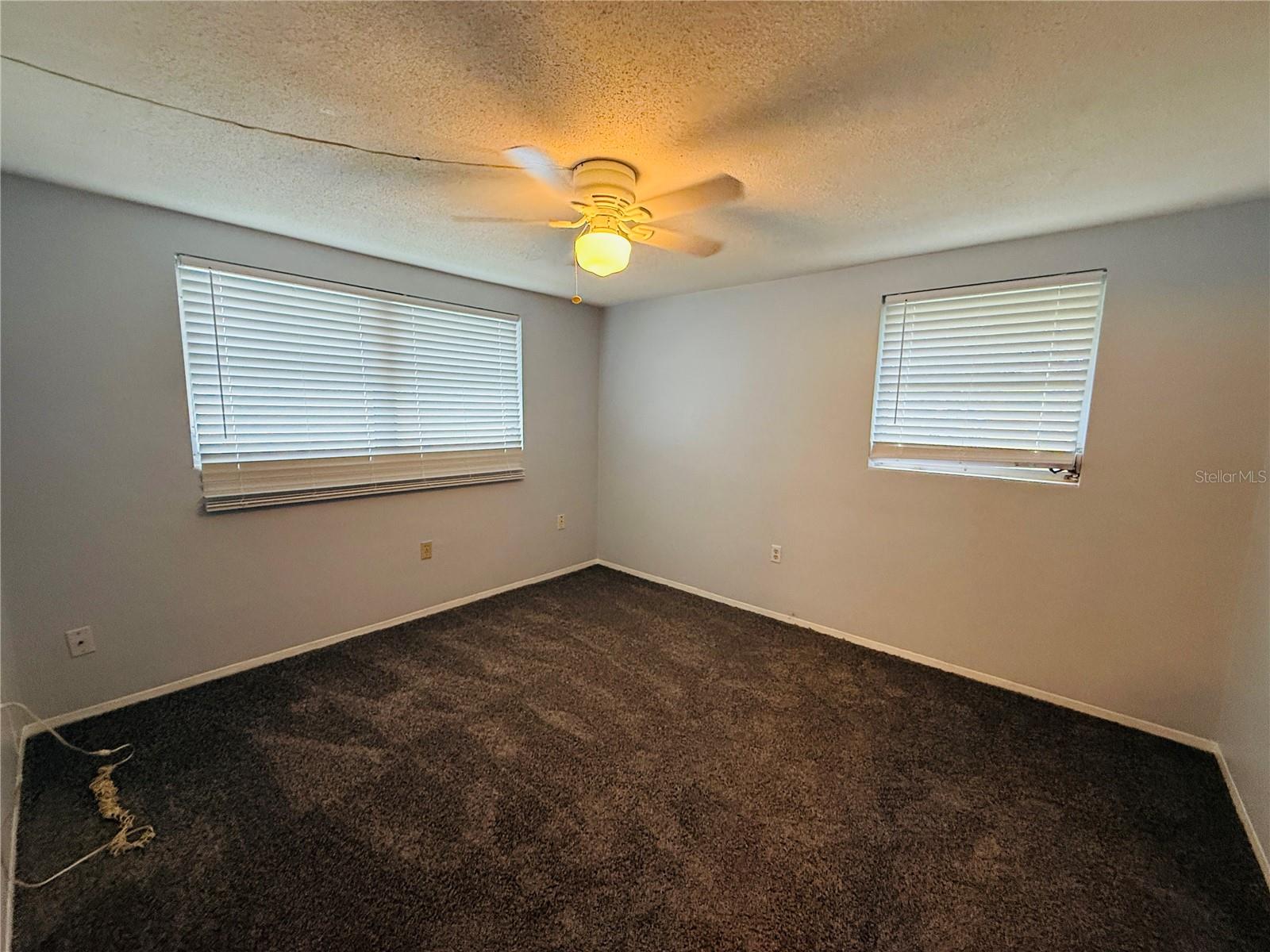 7910 LILAC DR — photo 19