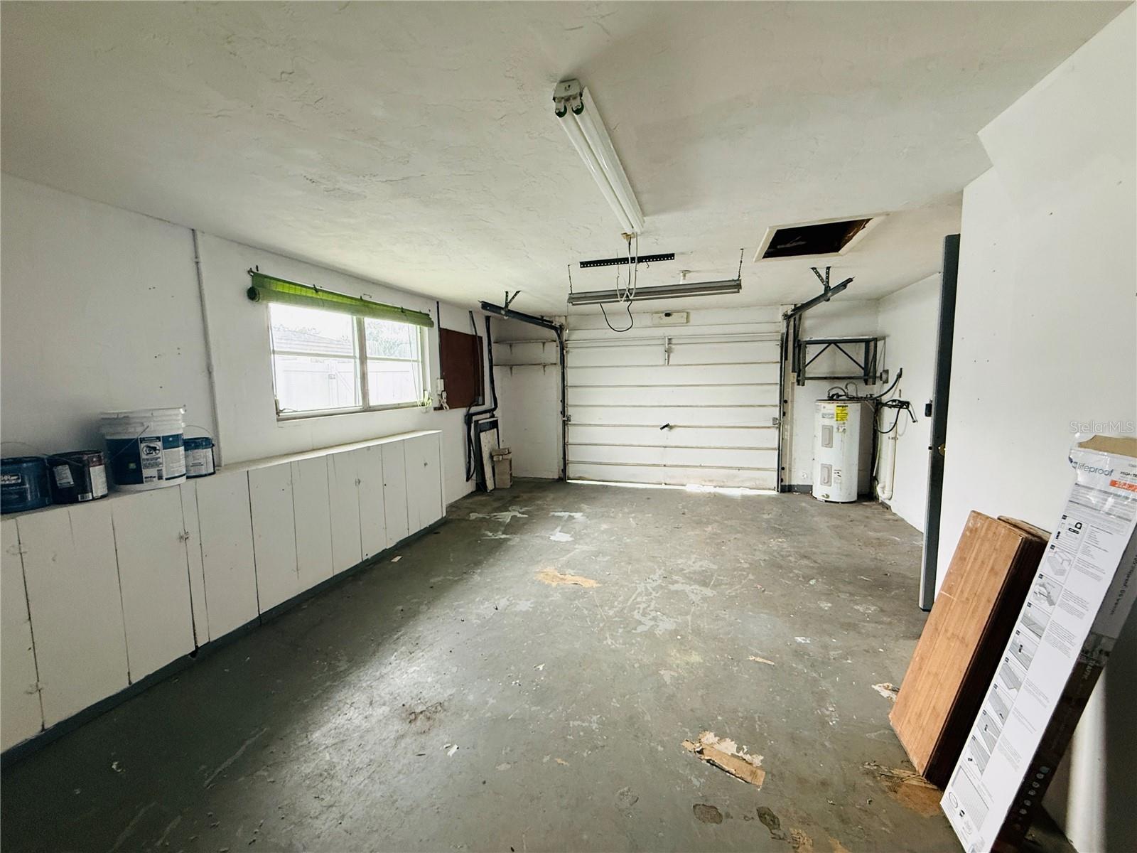 7910 LILAC DR — photo 25