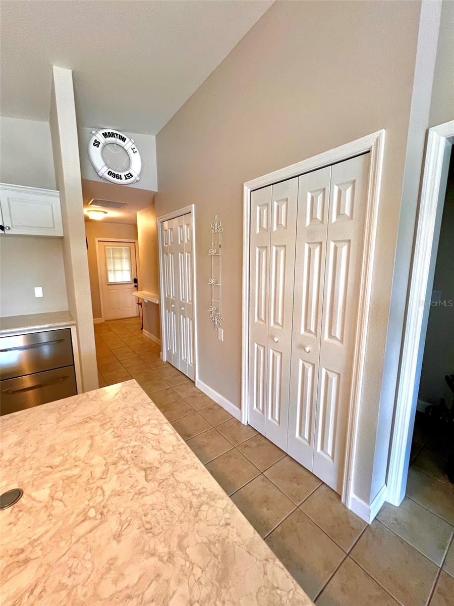 47-49 HATCHETT CREEK RD — photo 10