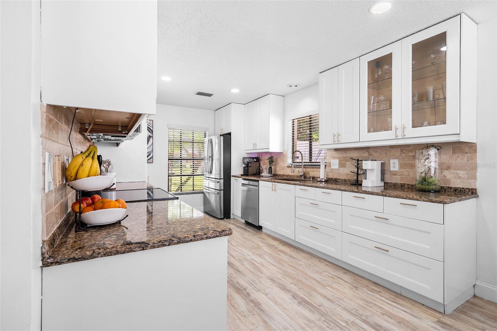 6301 NESTING CT — photo 16