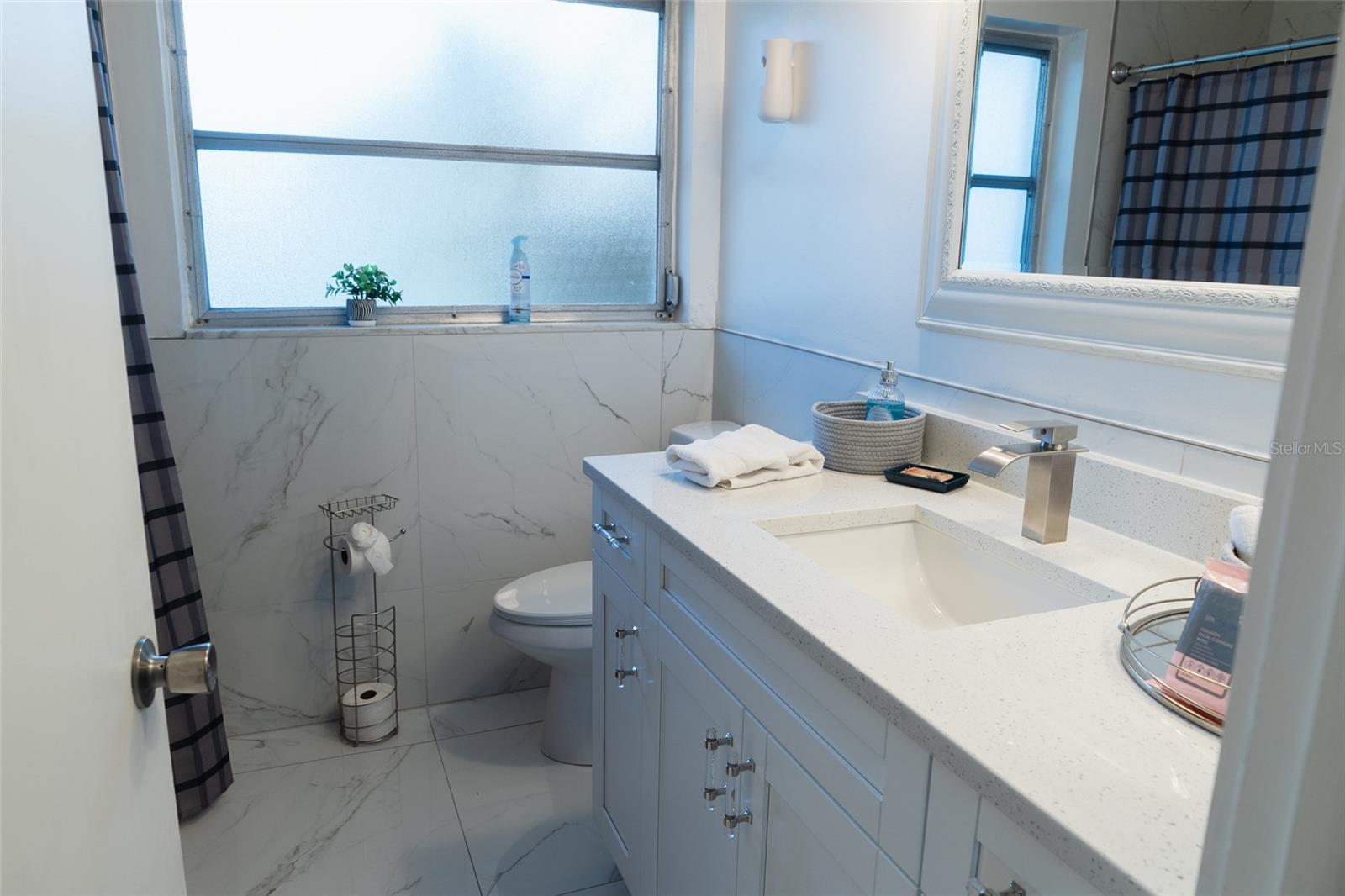 4710 SHALE PL — photo 11