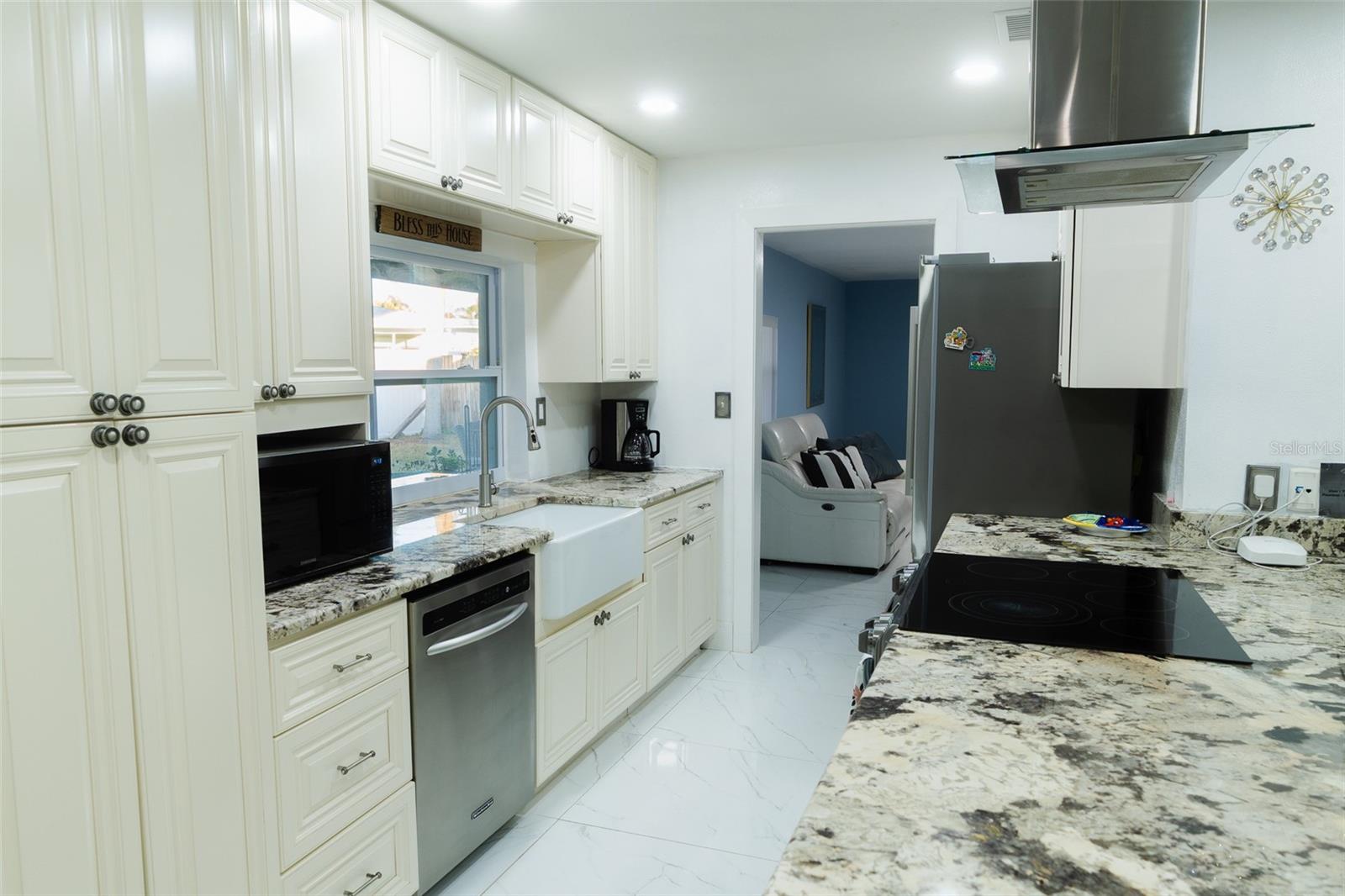 4710 SHALE PL — photo 6