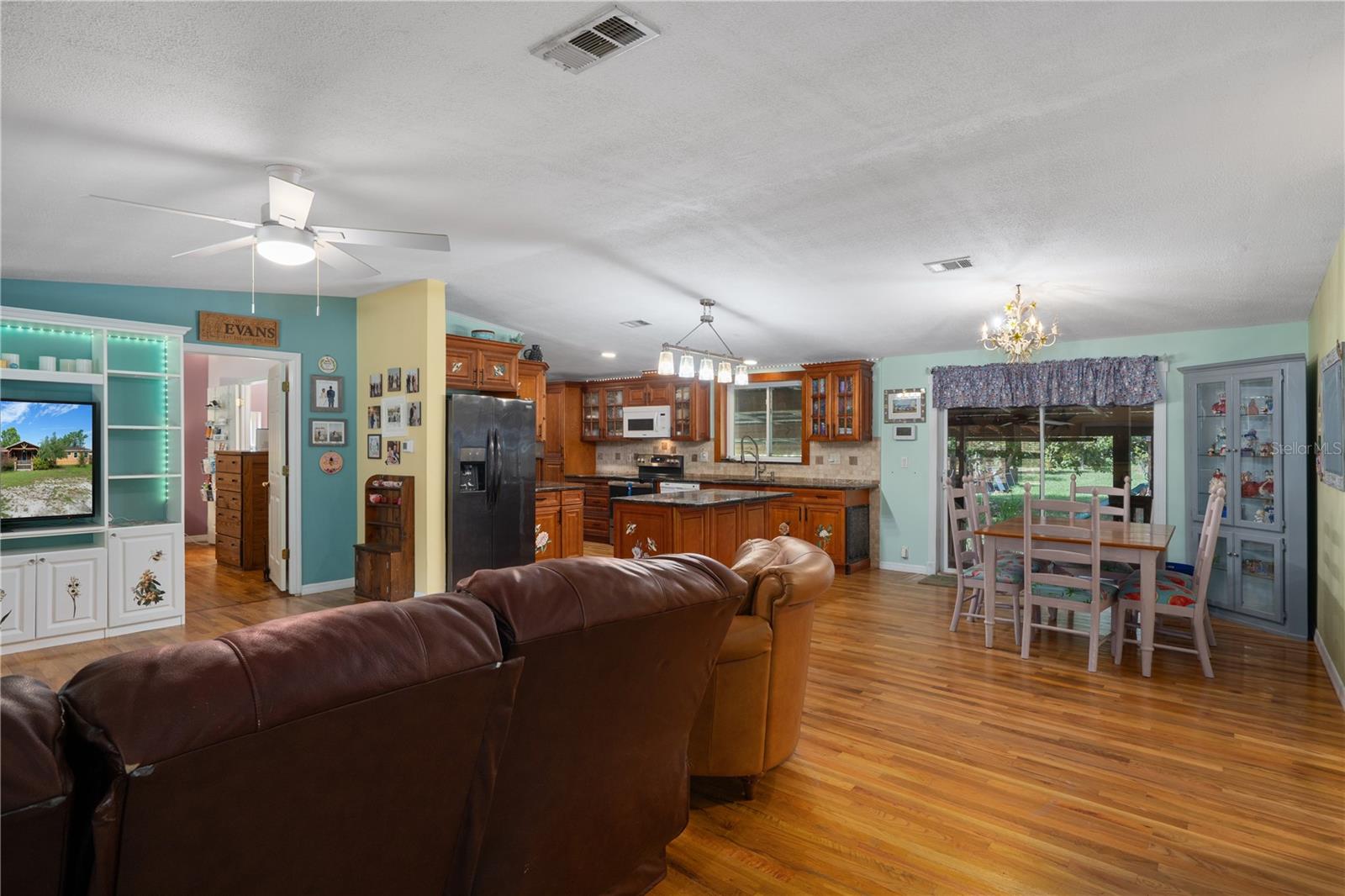 4235 ALLEN RD — photo 13