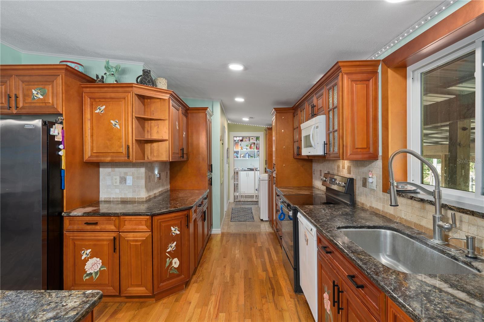 4235 ALLEN RD — photo 20