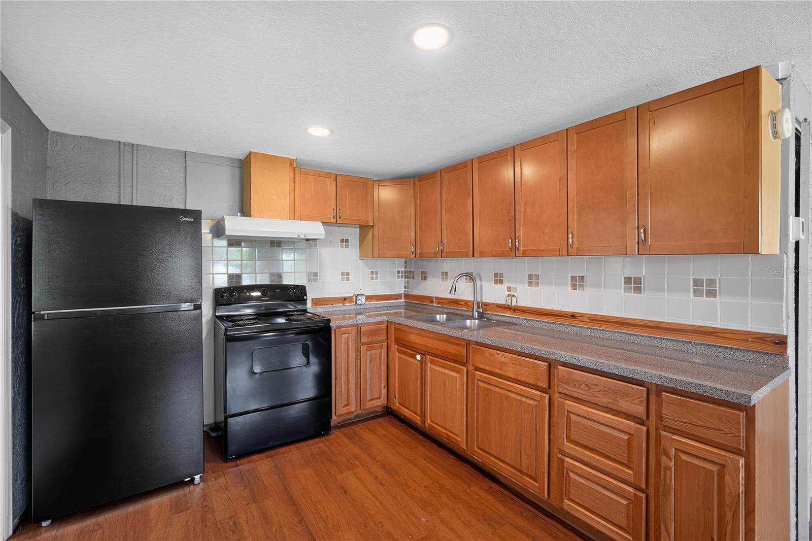 4344 KOHLER ST — photo 9