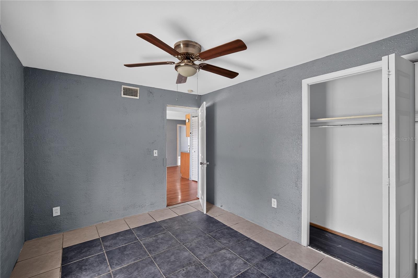 4344 KOHLER ST — photo 11