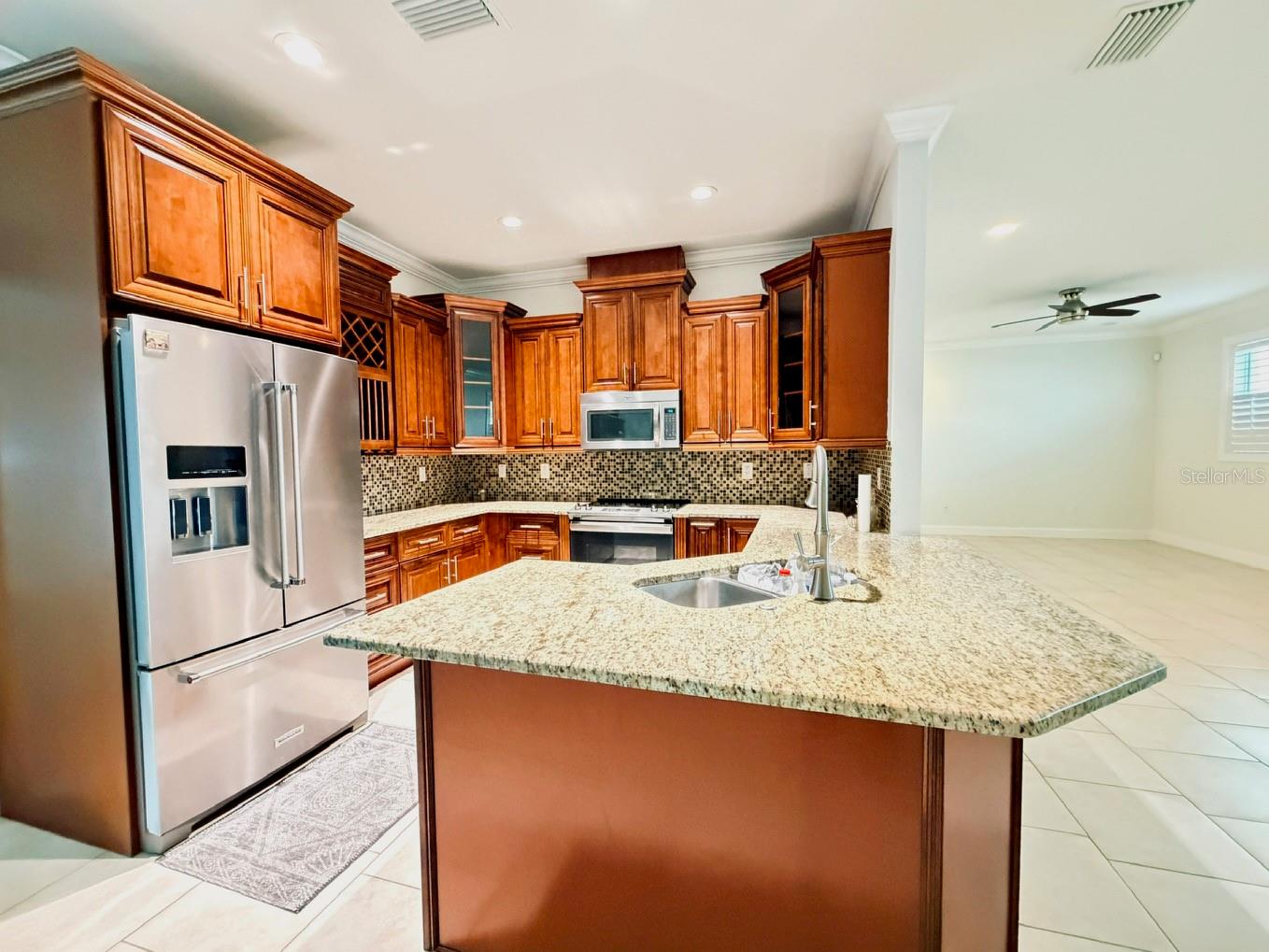 2721 W SITKA ST — photo 8
