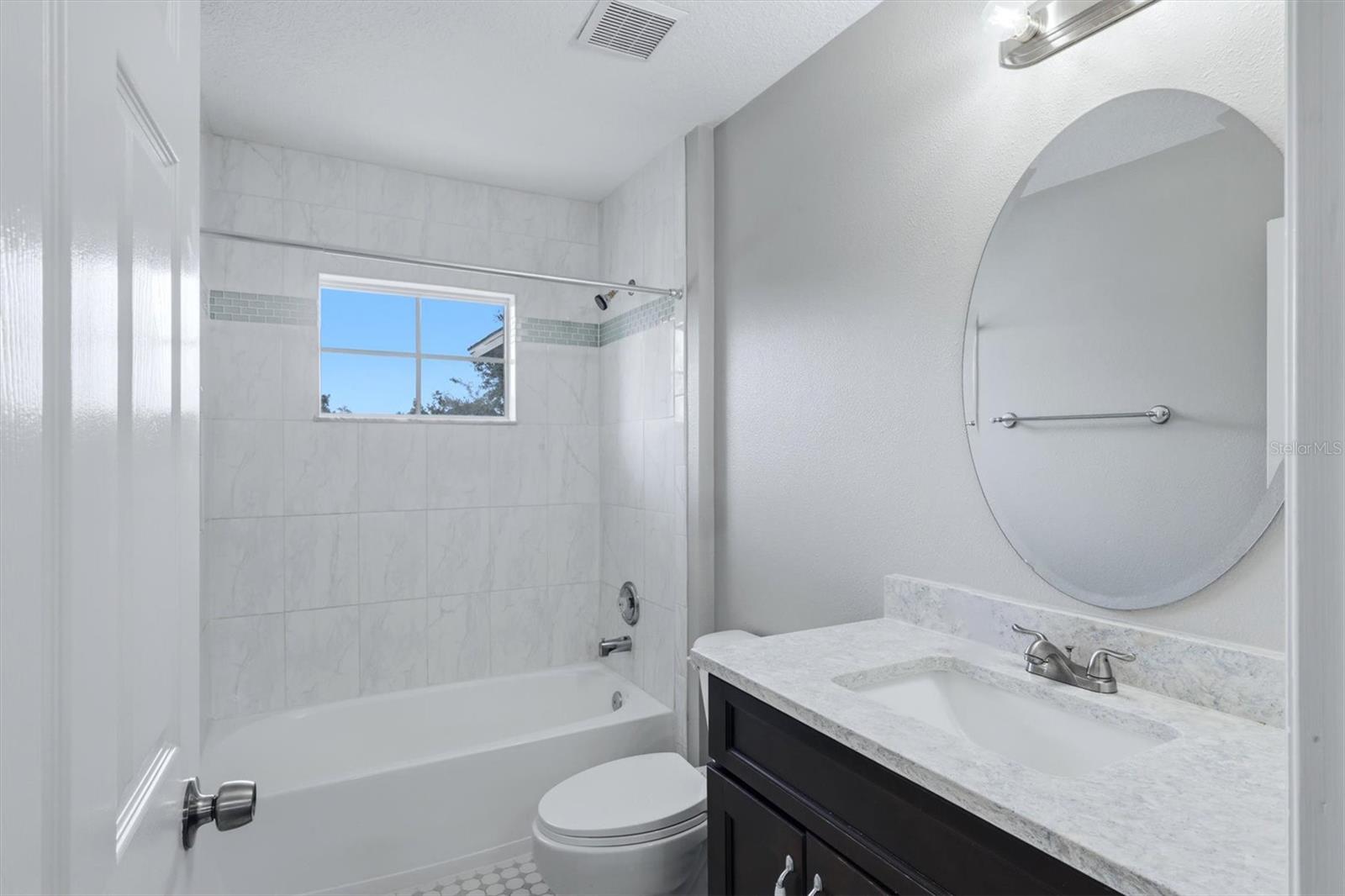 6417 BLUE GROSBEAK CIR — photo 43