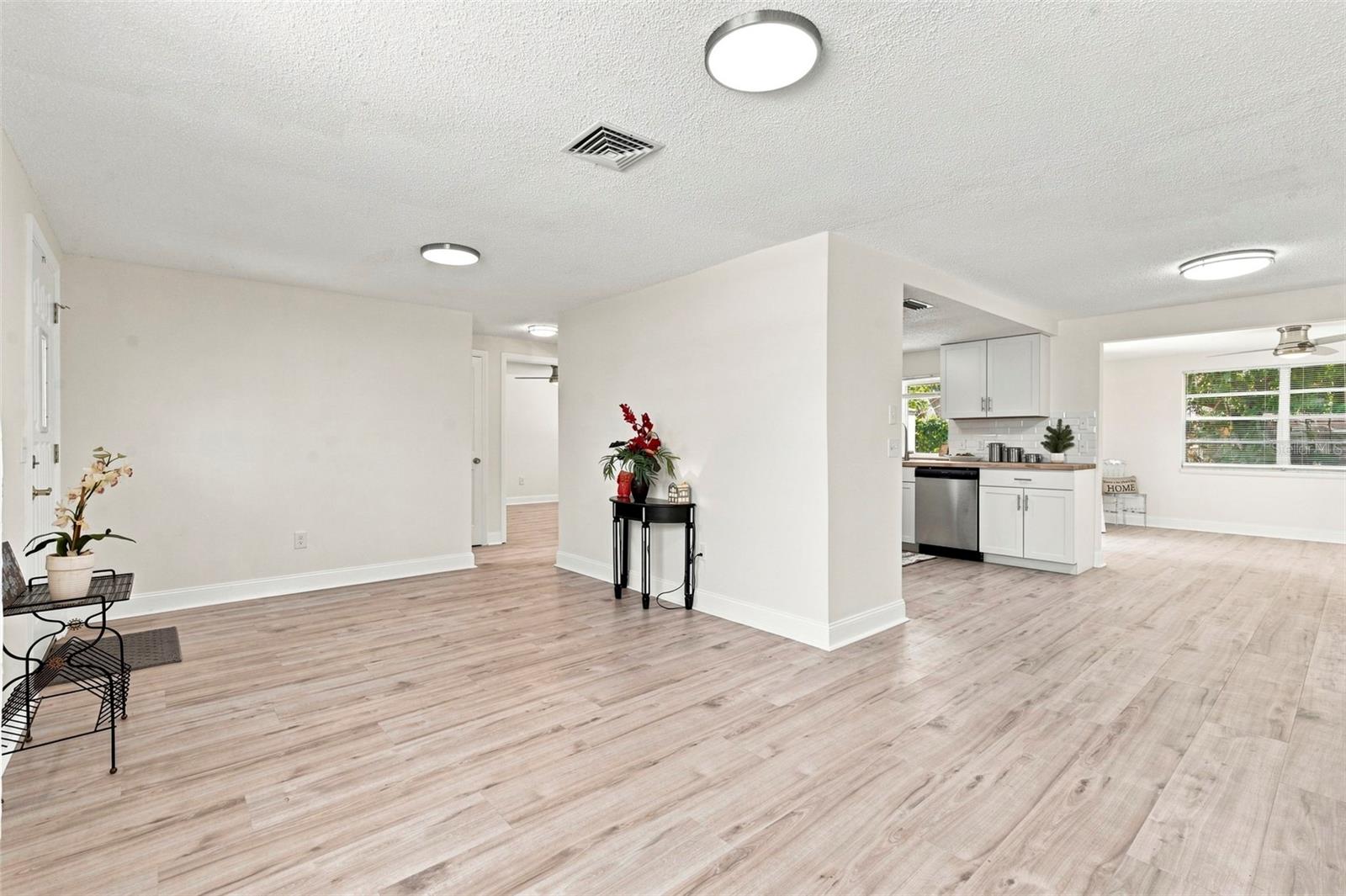6214 WESTPORT DR — photo 13
