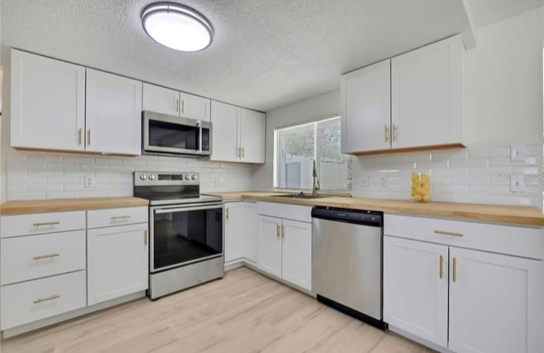 6214 WESTPORT DR — photo 25