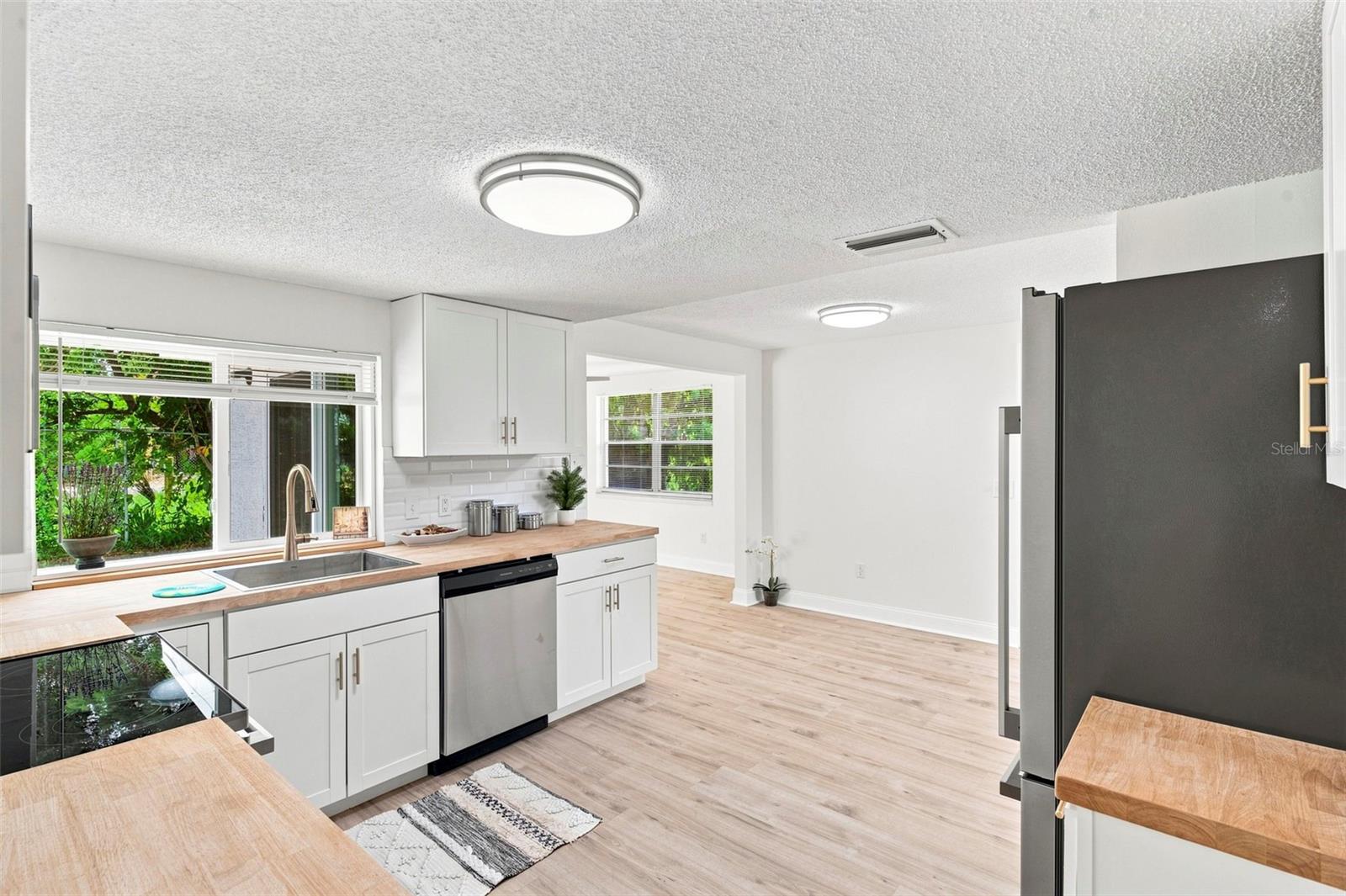 6214 WESTPORT DR — photo 23
