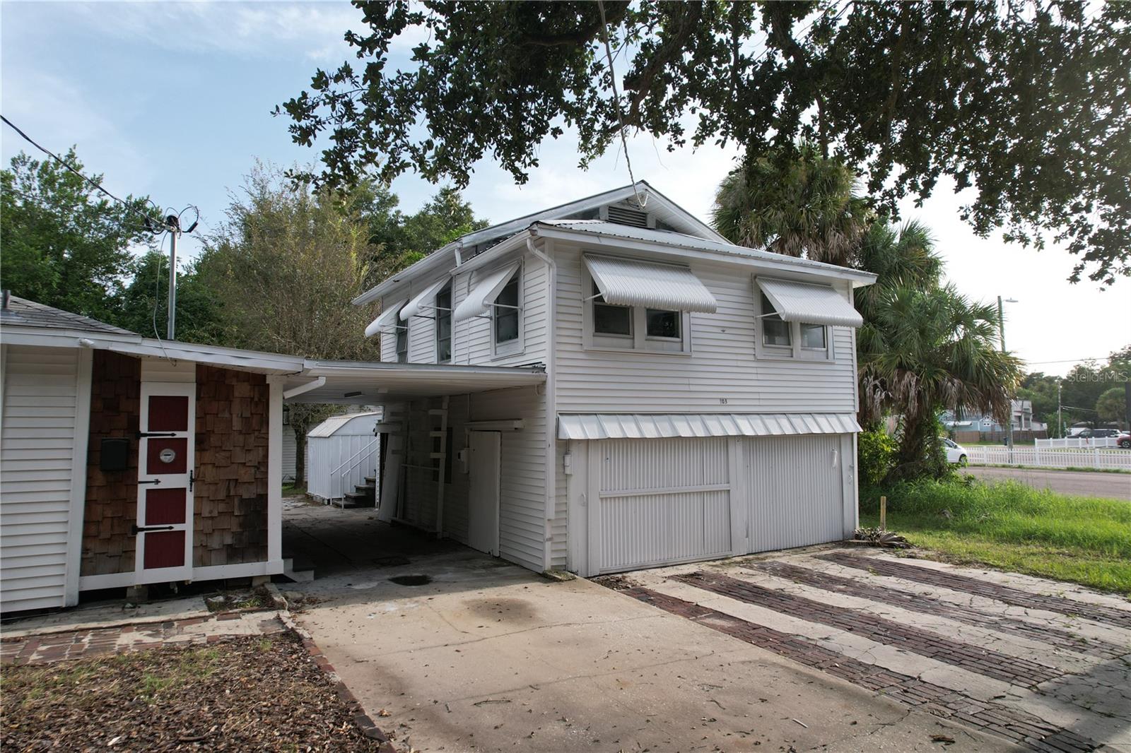 6506 N WELLINGTON AVE — photo 8