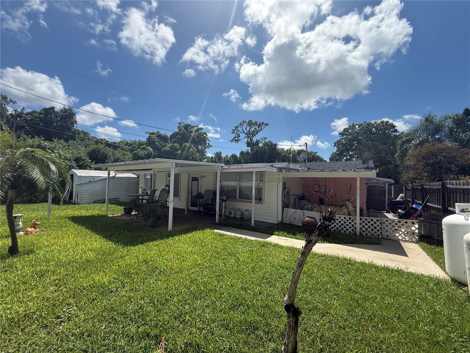 1650 AQUA LN — photo 3