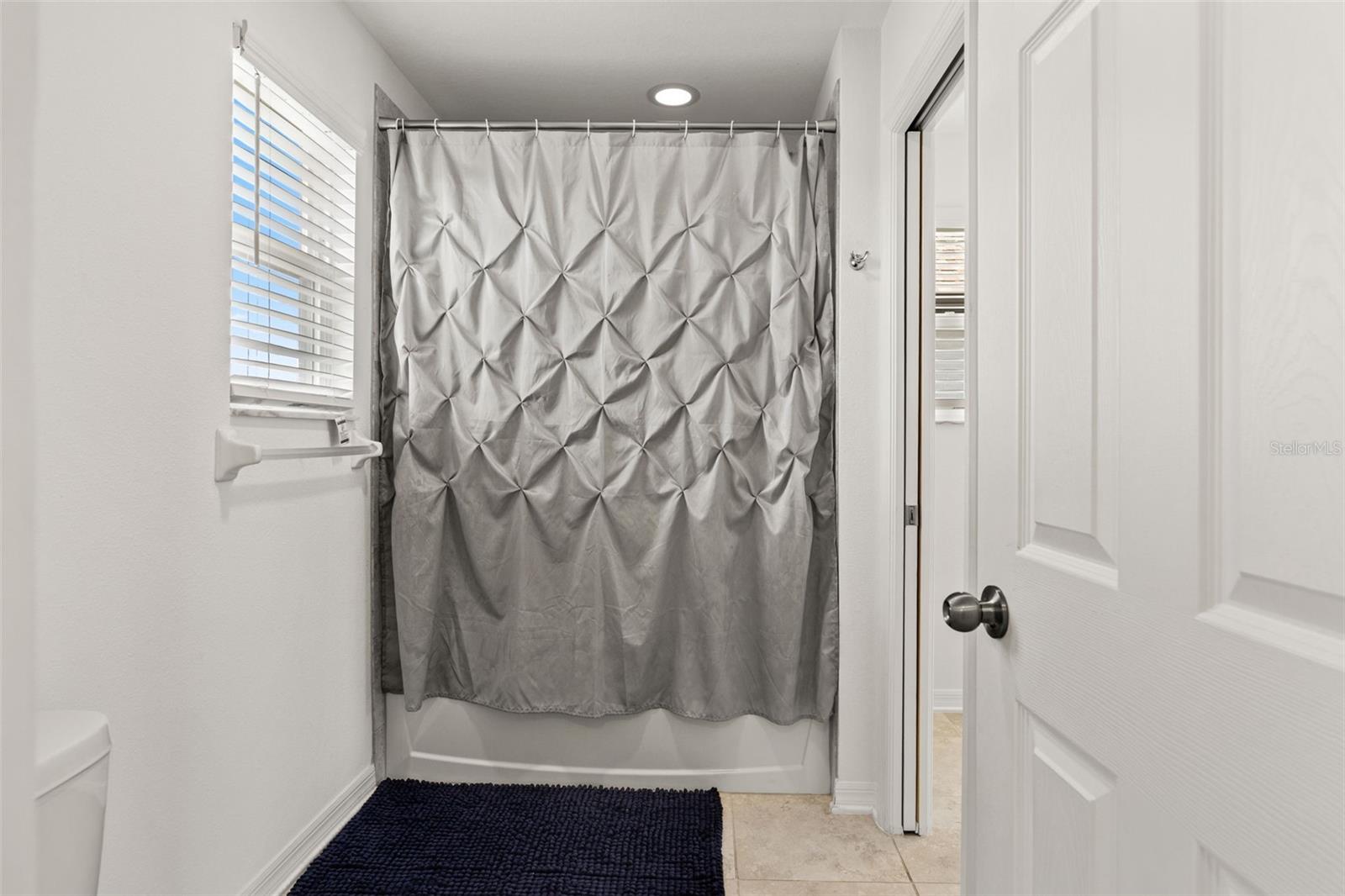 7328 POOL COMPASS LOOP — photo 38