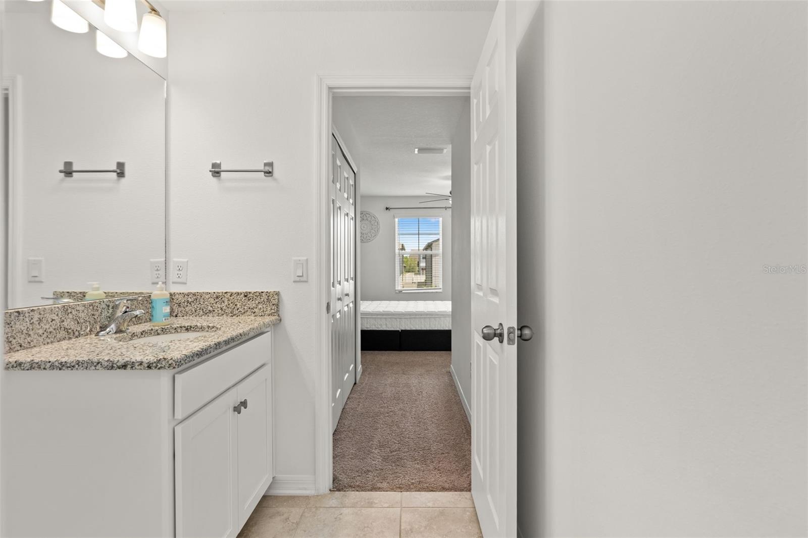 7328 POOL COMPASS LOOP — photo 35