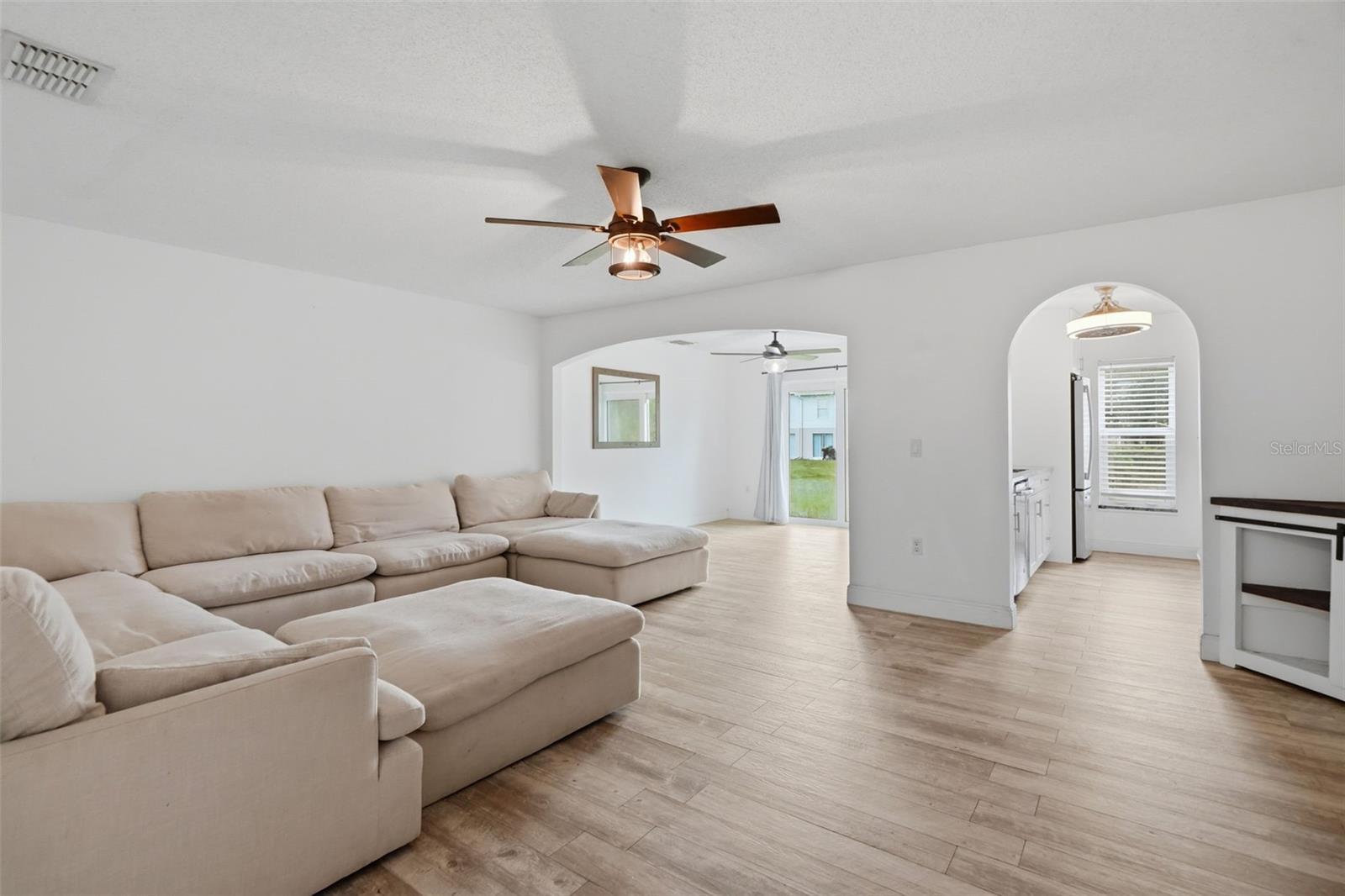 4604 ASHBURN SQUARE DR — photo 8