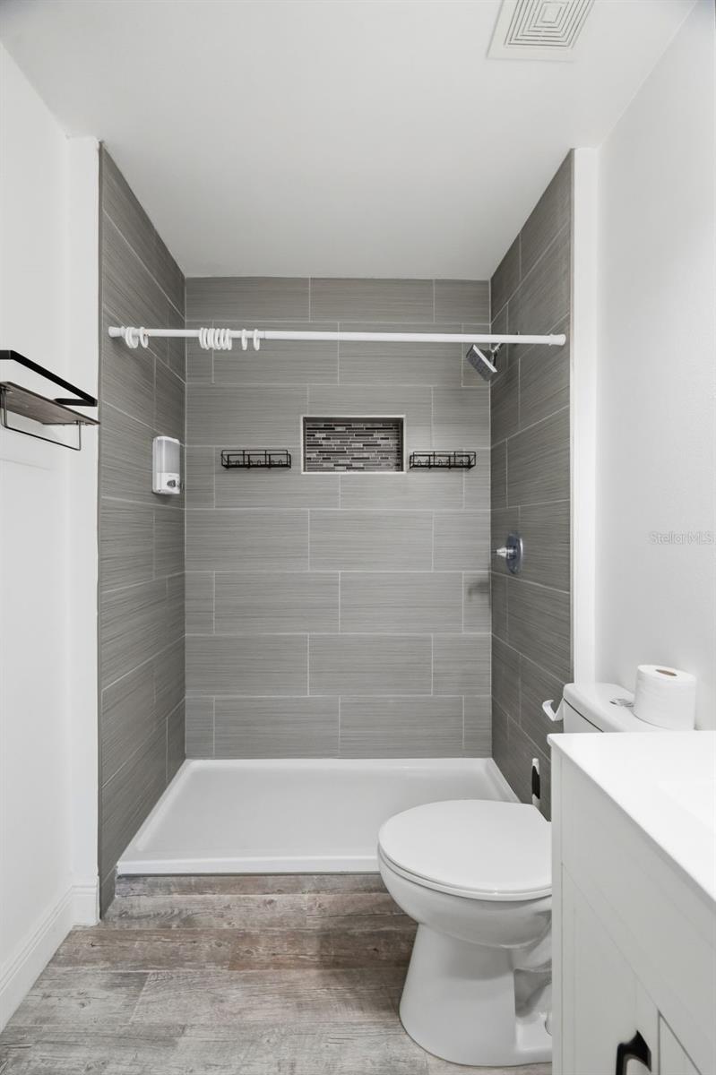 4604 ASHBURN SQUARE DR — photo 22