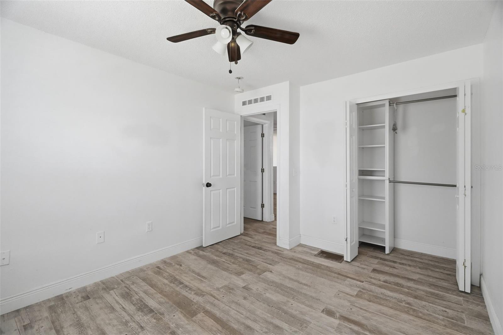 4604 ASHBURN SQUARE DR — photo 27