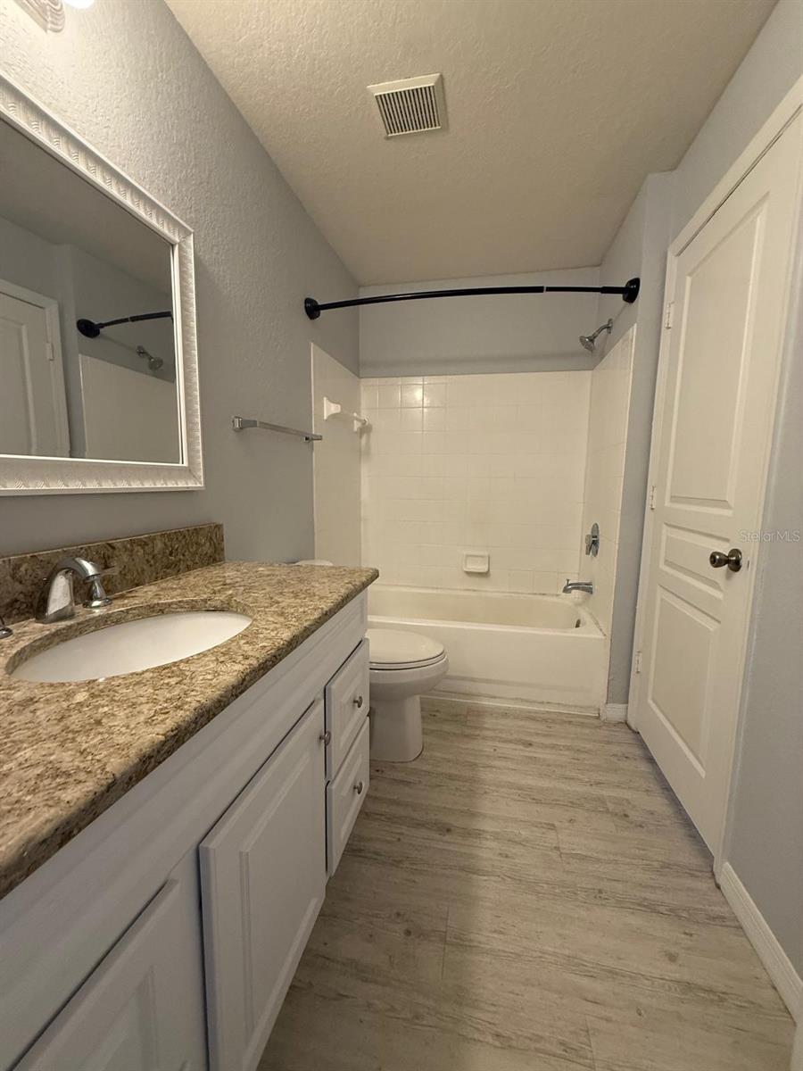 17102 CARRINGTON PARK DR #332 — photo 10