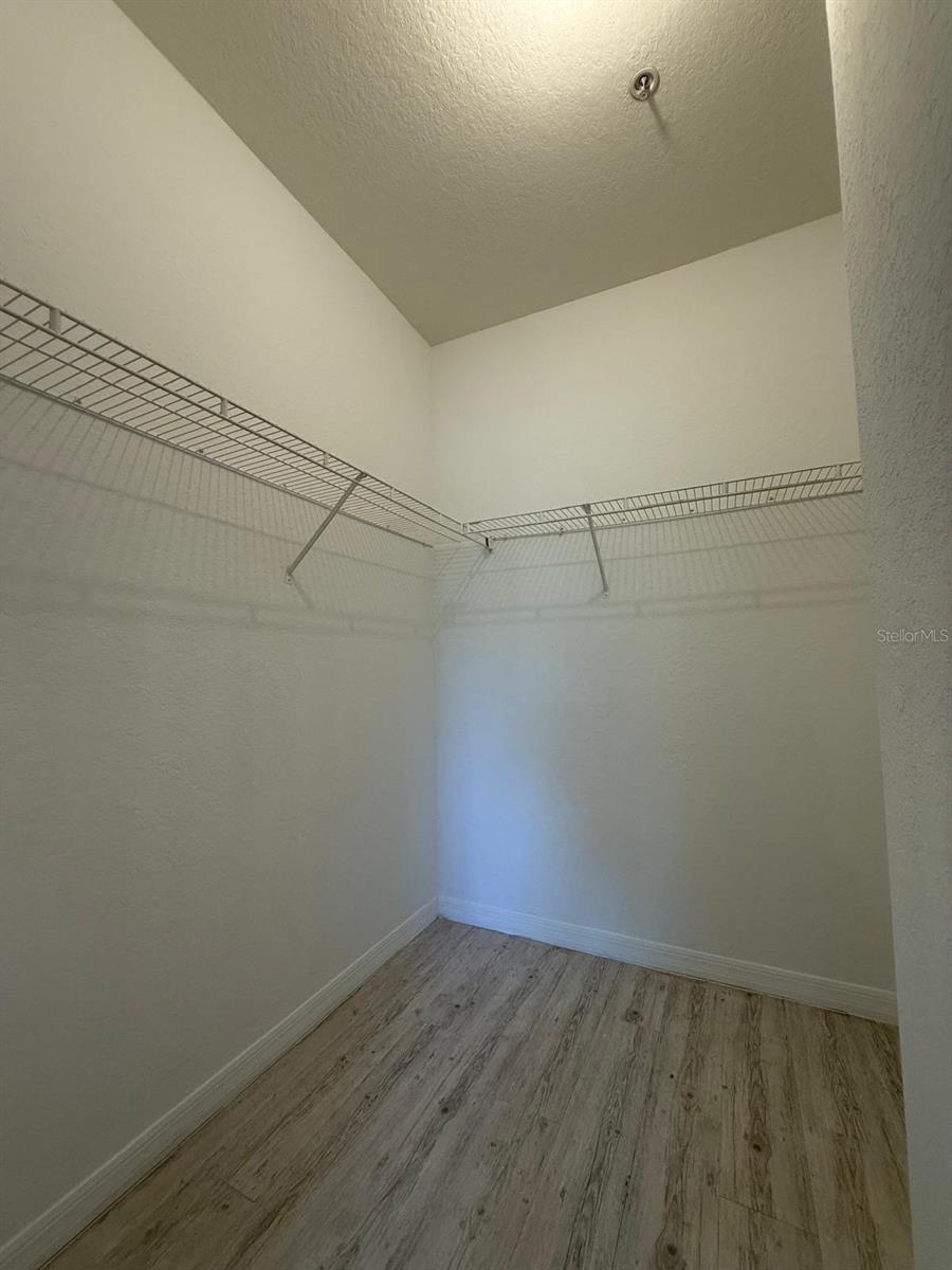 17102 CARRINGTON PARK DR #332 — photo 16