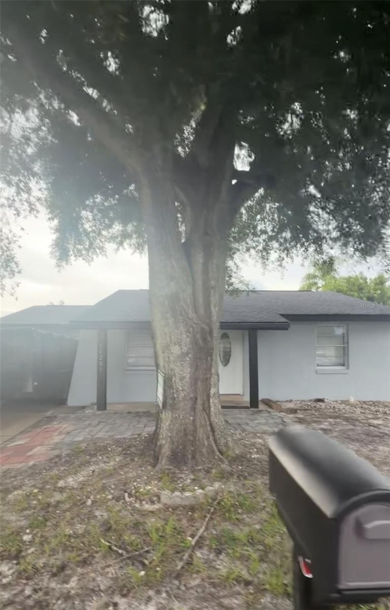 10205 BELLHURST CT — photo 3