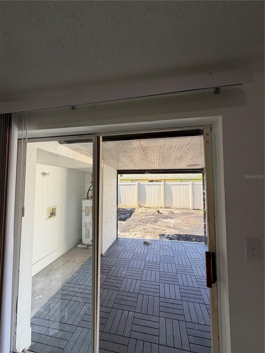 10205 BELLHURST CT — photo 10