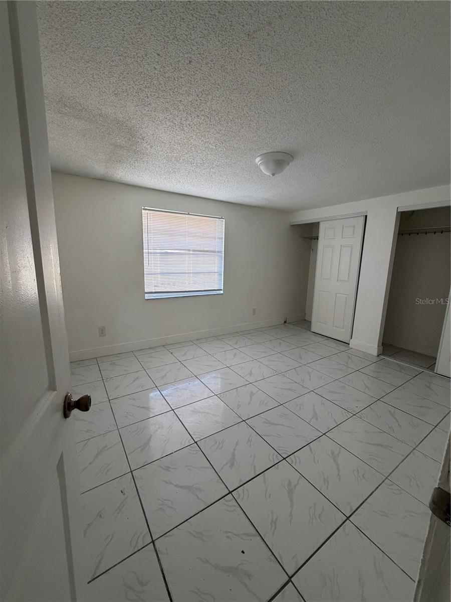 10205 BELLHURST CT — photo 12