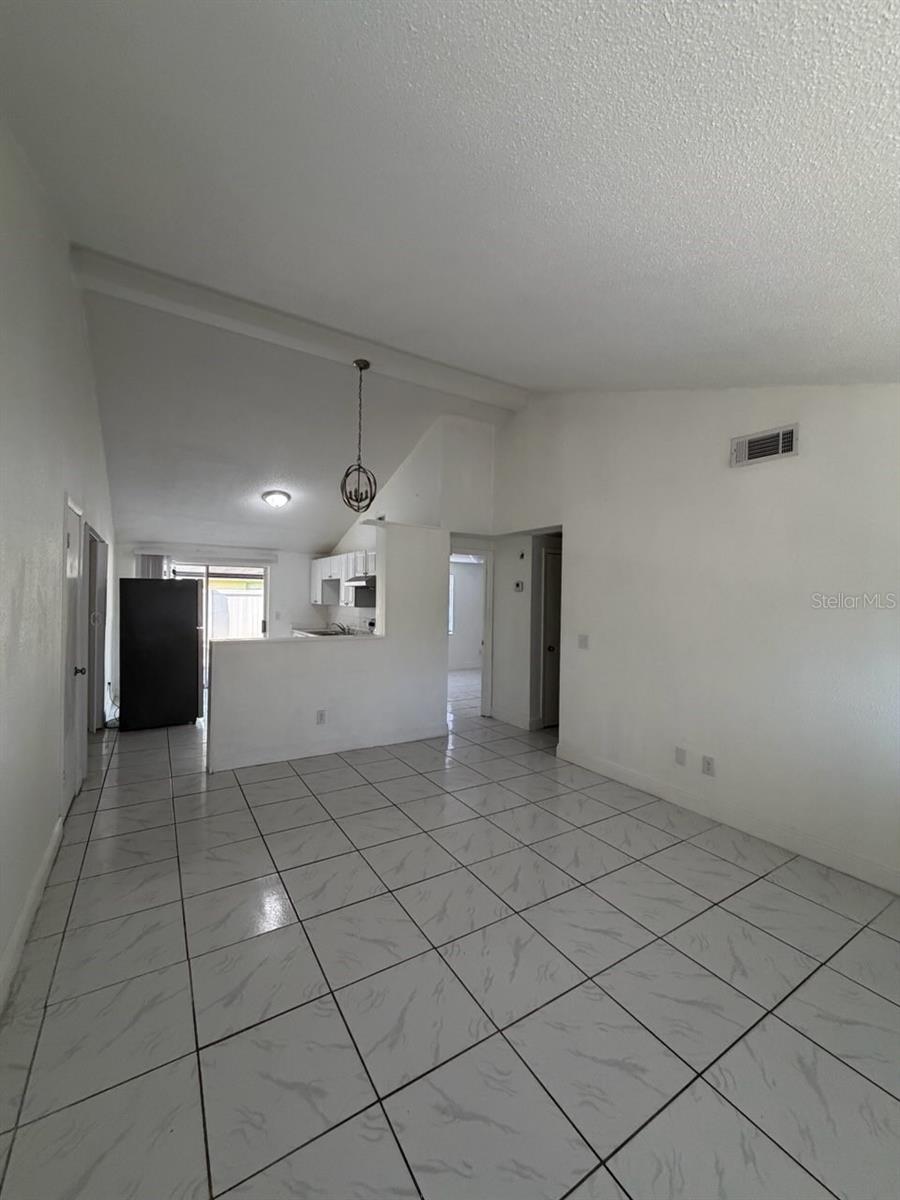 10205 BELLHURST CT — photo 17