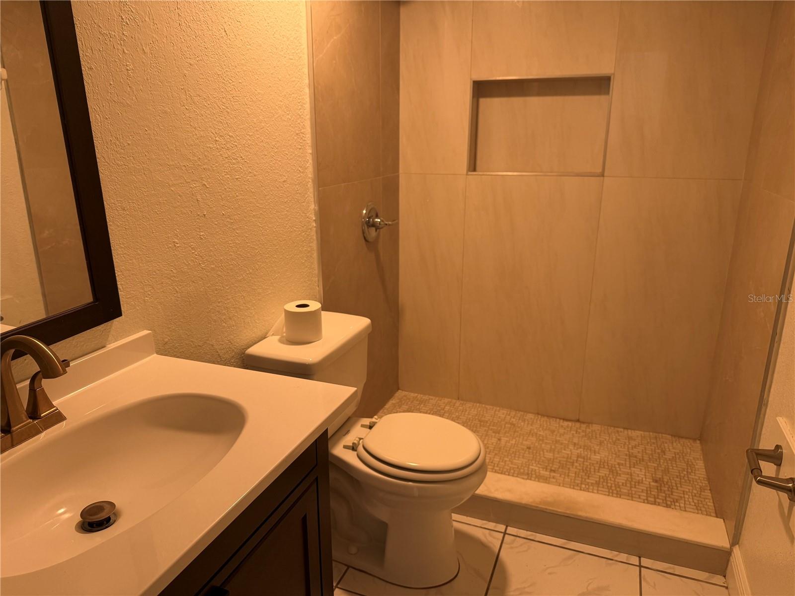 10205 BELLHURST CT — photo 13