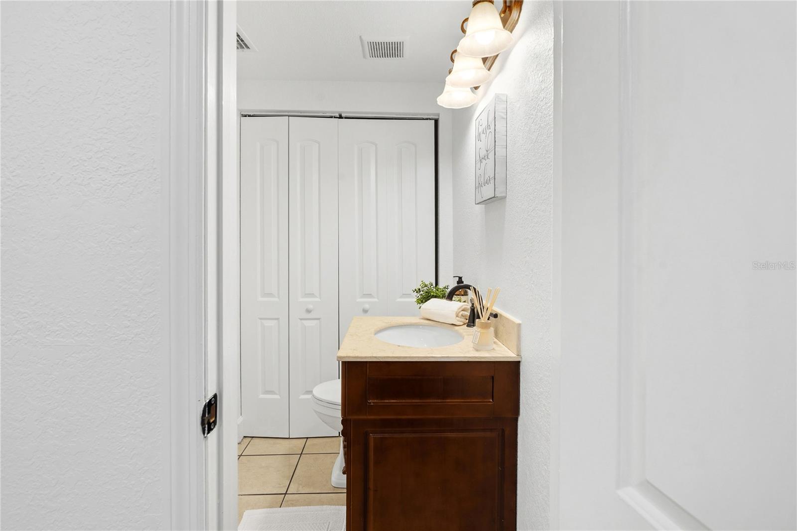 6004 W JEAN ST — photo 14