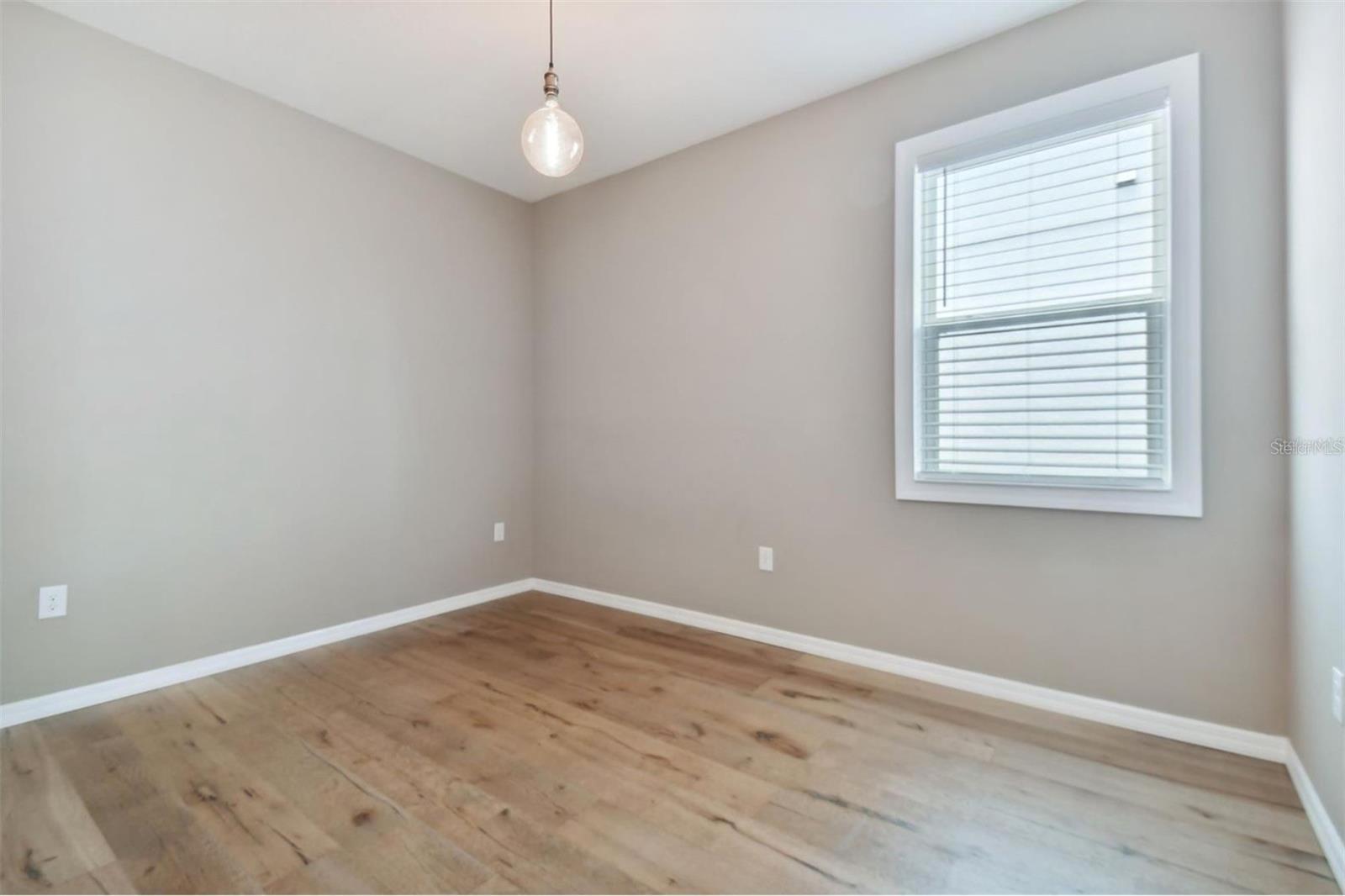 10606 LAGUNA PLAINS DR — photo 13