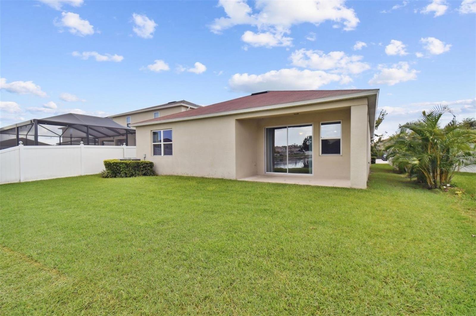 10606 LAGUNA PLAINS DR — photo 30