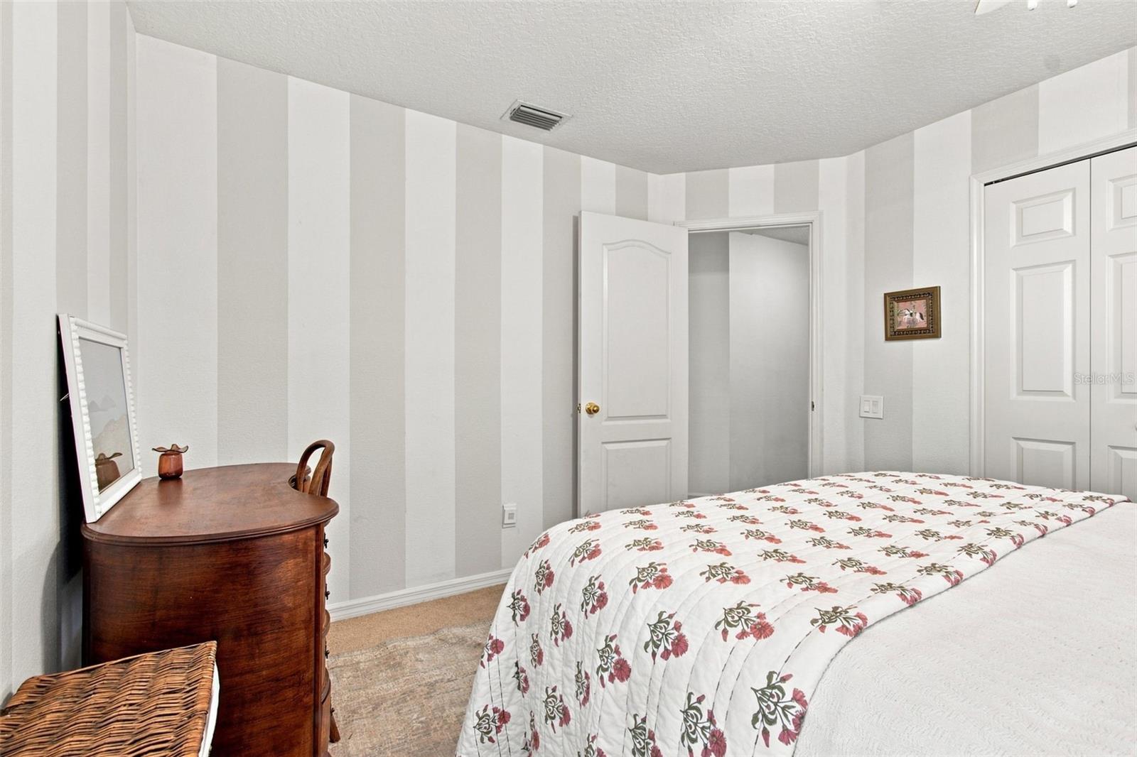 17708 LONG RIDGE RD — photo 45