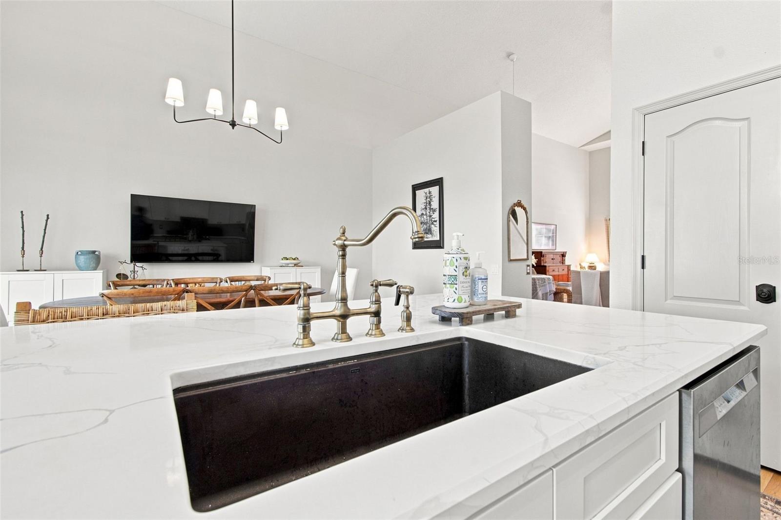 17708 LONG RIDGE RD — photo 40