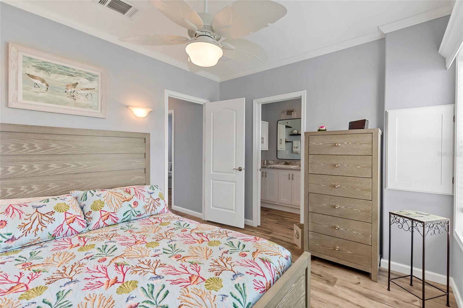 44 CROWN POINT DR — photo 20