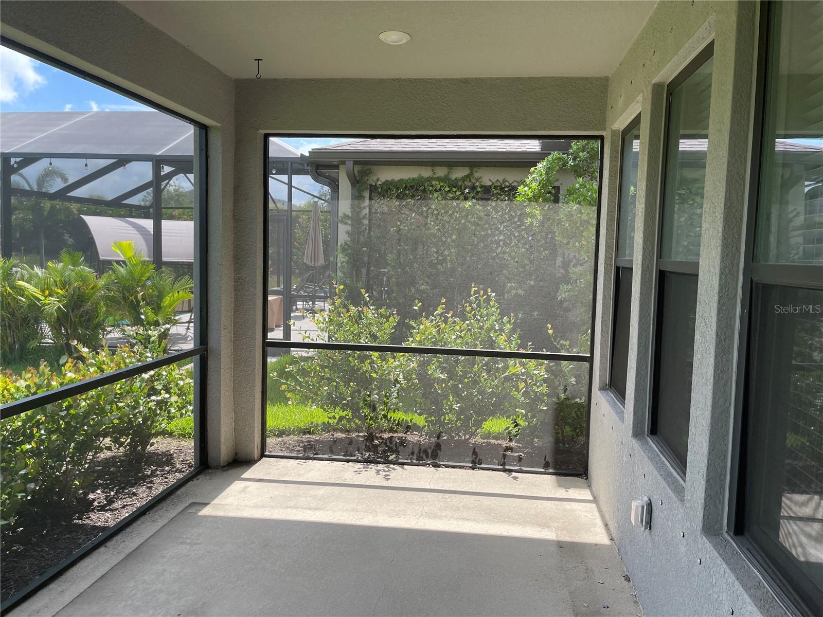 8609 EVENING DR — photo 9