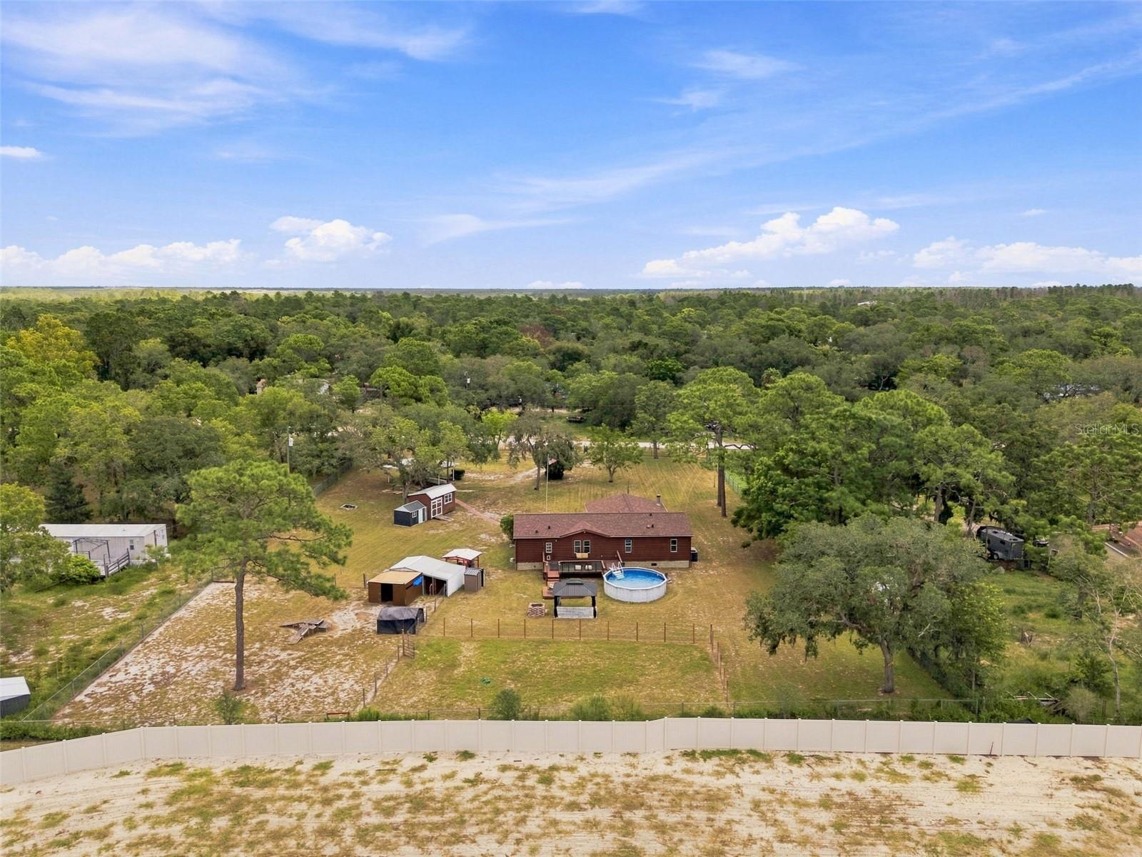 16303 TOMAHAWK ST — photo 53