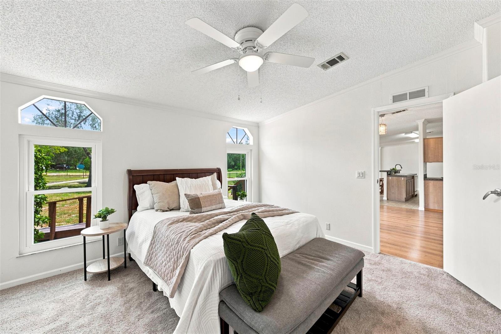 16303 TOMAHAWK ST — photo 20