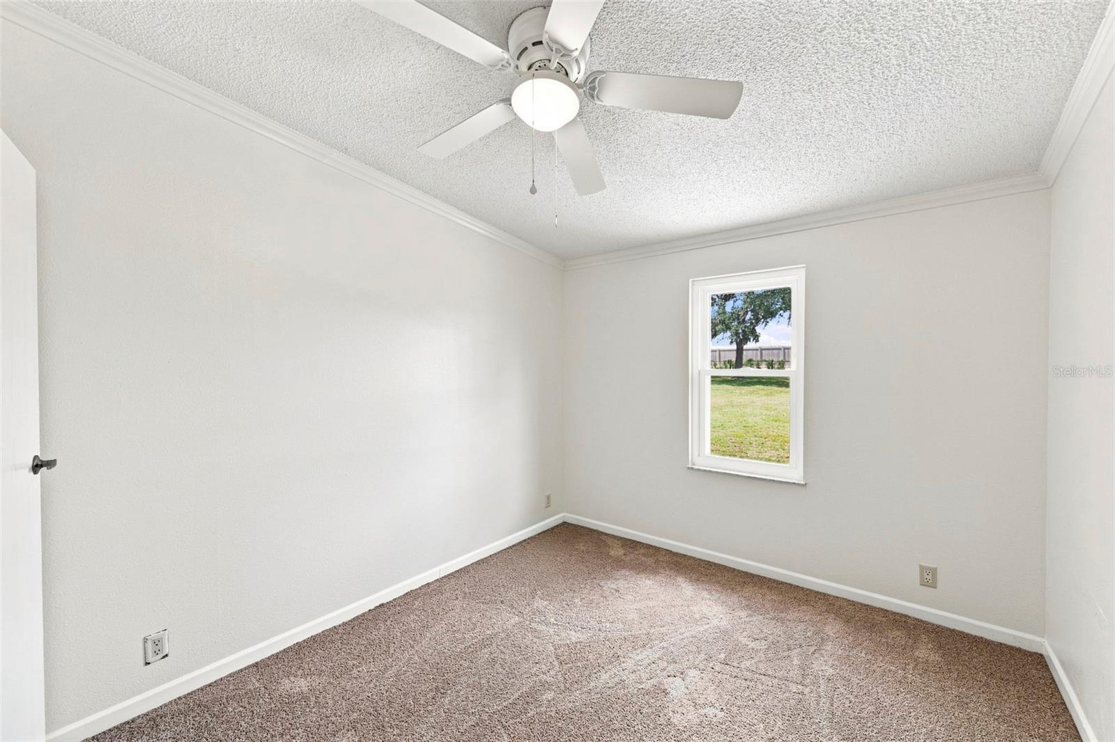 16303 TOMAHAWK ST — photo 36