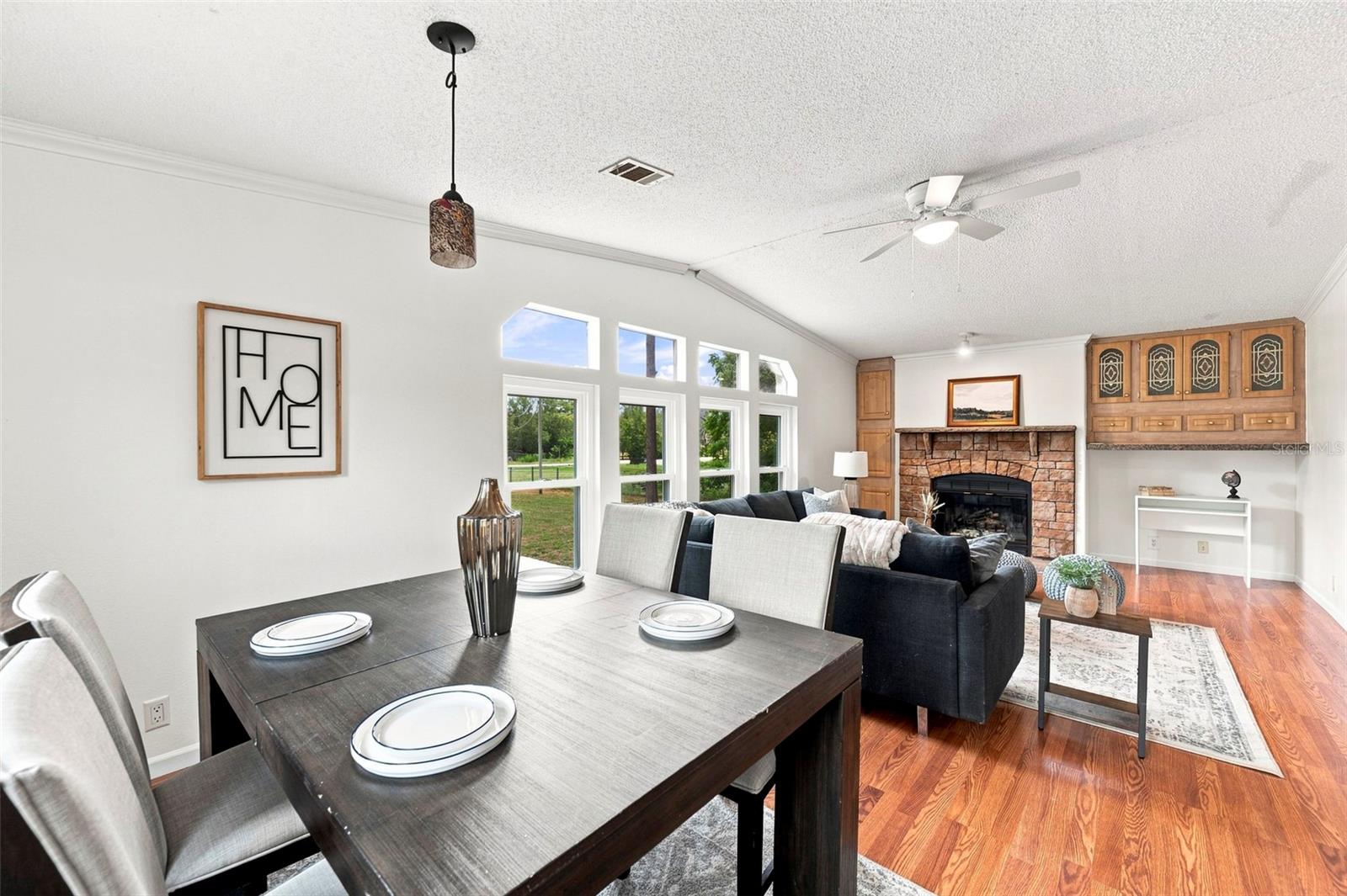 16303 TOMAHAWK ST — photo 17