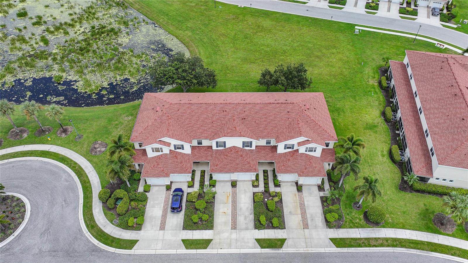 2330 FELICITY PL — photo 31