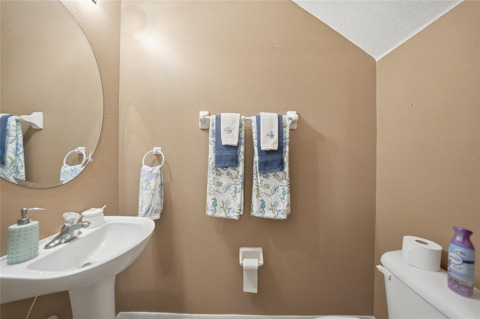 2330 FELICITY PL — photo 11