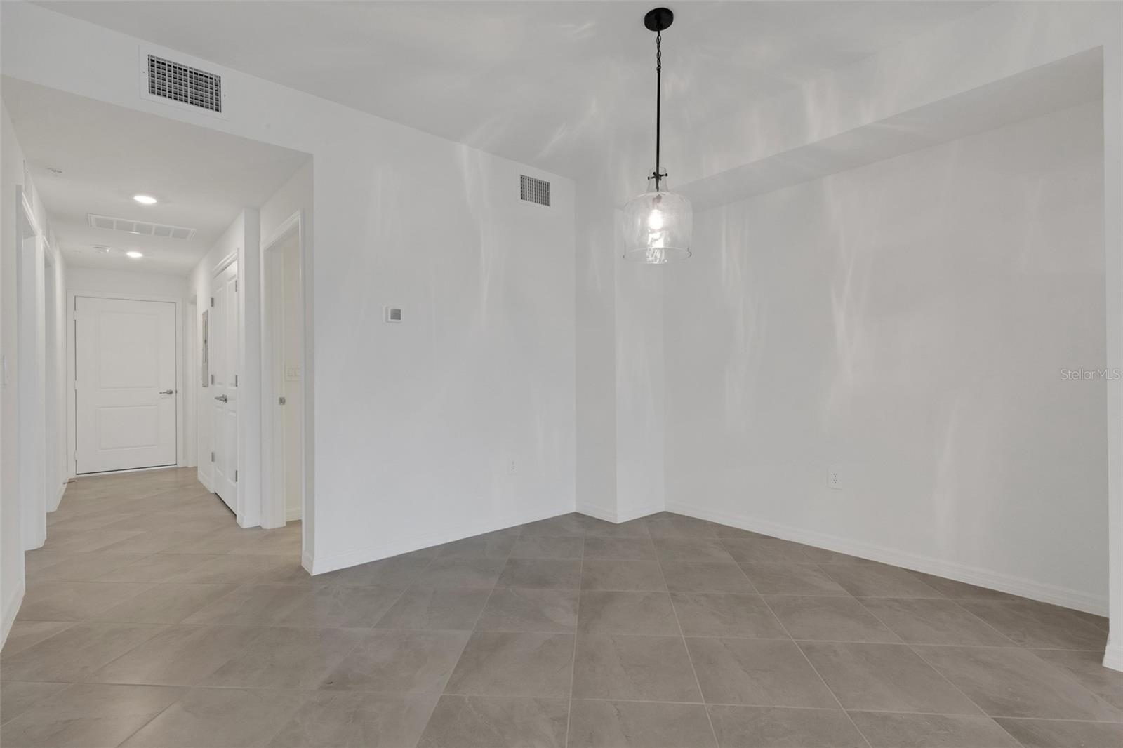 5624 SUMMIT POINTE CIR #104 — photo 6