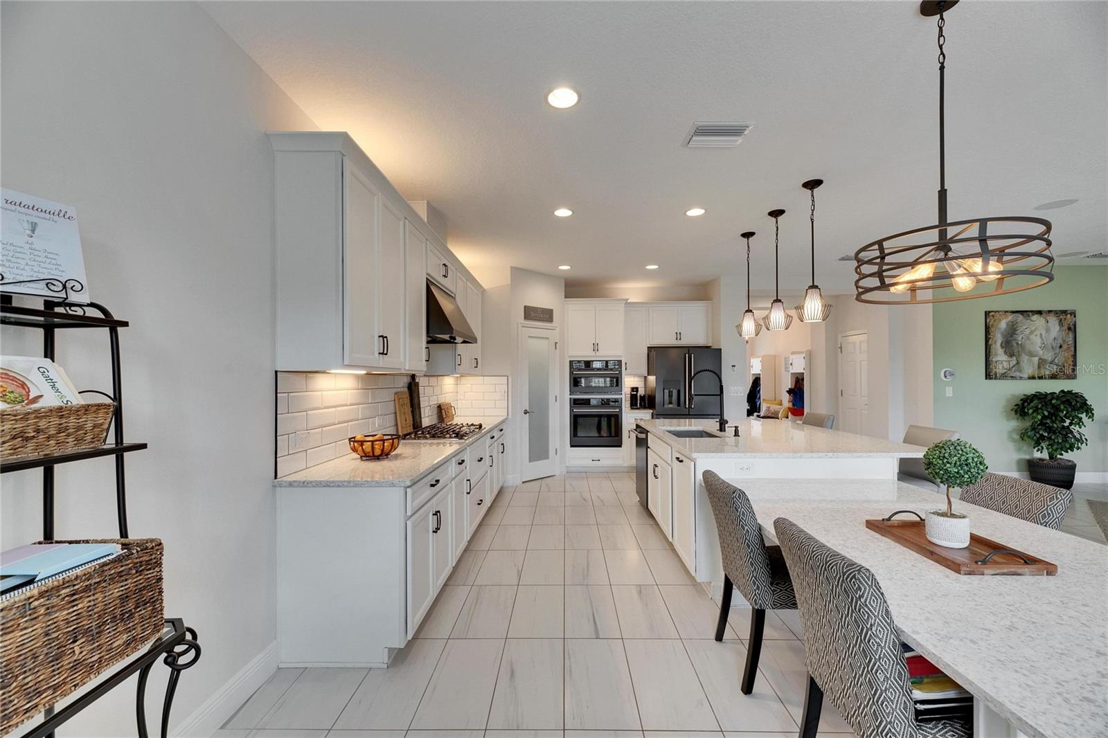 7528 PARADISO DR — photo 10